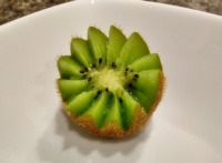 Kiwi serving suggestion